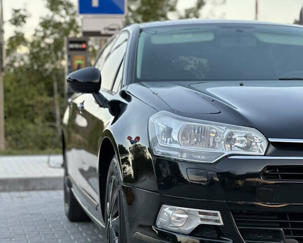 Чорний Сітроен С5, об'ємом двигуна 1.56 л та пробігом 302 тис. км за 4750 $, фото 8 на Automoto.ua