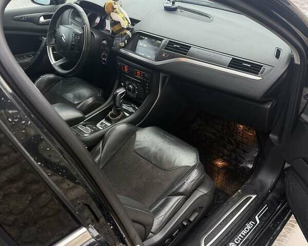 Чорний Сітроен С5, об'ємом двигуна 2 л та пробігом 400 тис. км за 6900 $, фото 10 на Automoto.ua
