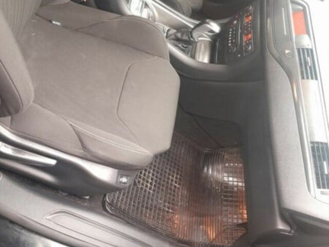 Черный Ситроен С5, объемом двигателя 2 л и пробегом 270 тыс. км за 3000 $, фото 10 на Automoto.ua