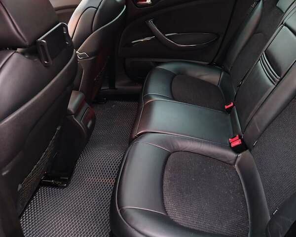 Чорний Сітроен С5, об'ємом двигуна 1.6 л та пробігом 327 тис. км за 6300 $, фото 10 на Automoto.ua