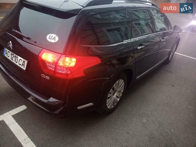 Черный Ситроен С5, объемом двигателя 1.56 л и пробегом 312 тыс. км за 5850 $, фото 11 на Automoto.ua