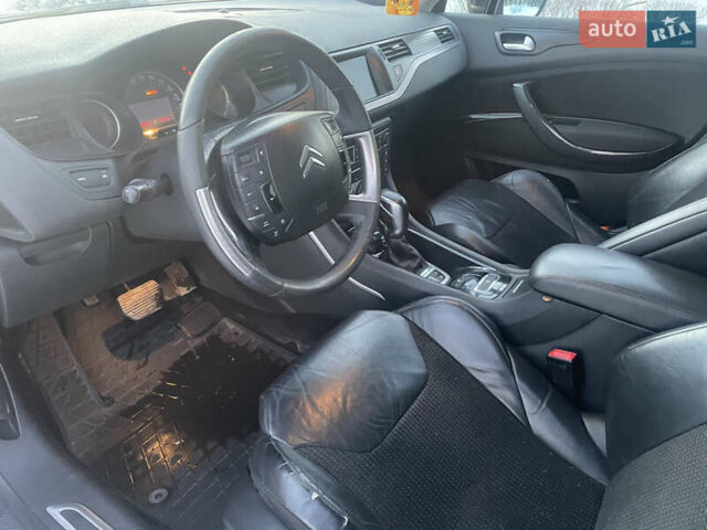 Черный Ситроен С5, объемом двигателя 2 л и пробегом 304 тыс. км за 7300 $, фото 14 на Automoto.ua