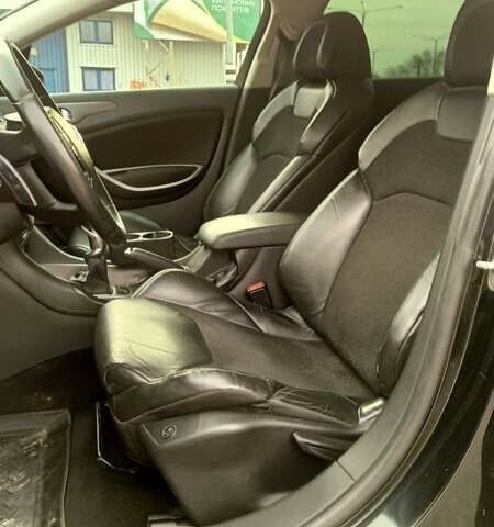 Черный Ситроен С5, объемом двигателя 1.6 л и пробегом 254 тыс. км за 10300 $, фото 16 на Automoto.ua