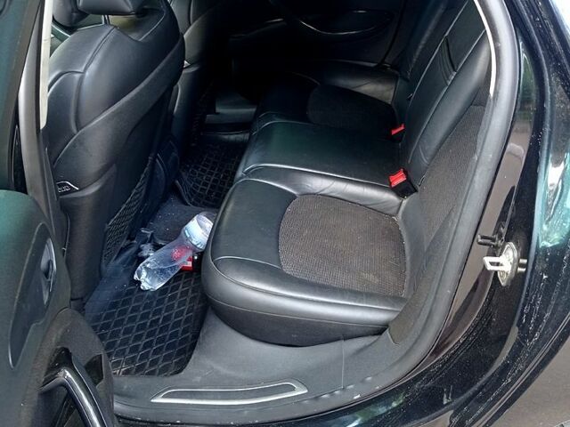 Черный Ситроен С5, объемом двигателя 2 л и пробегом 238 тыс. км за 6000 $, фото 2 на Automoto.ua