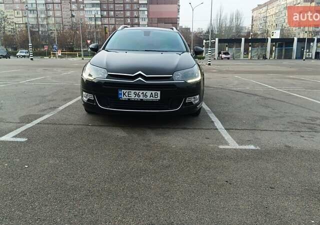 Черный Ситроен С5, объемом двигателя 1.6 л и пробегом 254 тыс. км за 10300 $, фото 2 на Automoto.ua