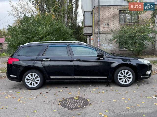 Черный Ситроен С5, объемом двигателя 1.6 л и пробегом 386 тыс. км за 4650 $, фото 1 на Automoto.ua