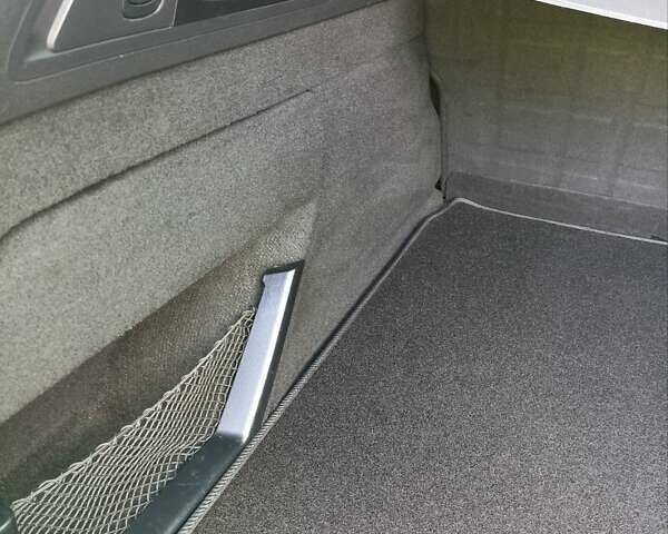 Черный Ситроен С5, объемом двигателя 1.6 л и пробегом 226 тыс. км за 7800 $, фото 9 на Automoto.ua