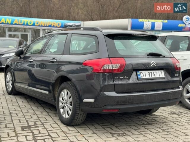 Чорний Сітроен С5, об'ємом двигуна 1.6 л та пробігом 180 тис. км за 6999 $, фото 4 на Automoto.ua