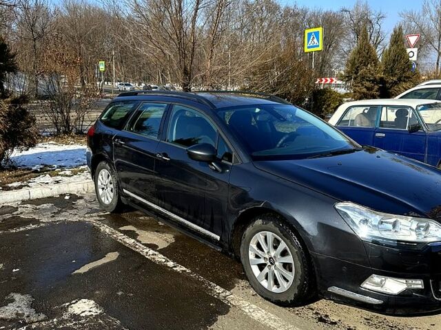 Черный Ситроен С5, объемом двигателя 1.6 л и пробегом 18500 тыс. км за 7000 $, фото 1 на Automoto.ua