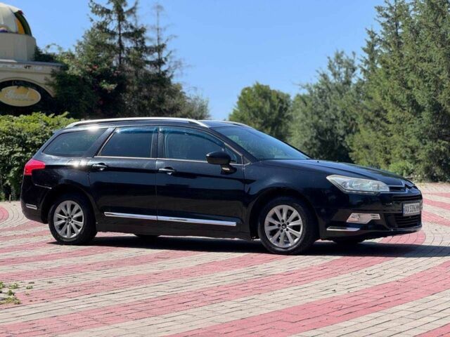 Черный Ситроен С5, объемом двигателя 1.6 л и пробегом 381 тыс. км за 5500 $, фото 3 на Automoto.ua