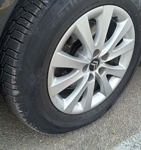 Черный Ситроен С5, объемом двигателя 1.6 л и пробегом 254 тыс. км за 10300 $, фото 22 на Automoto.ua