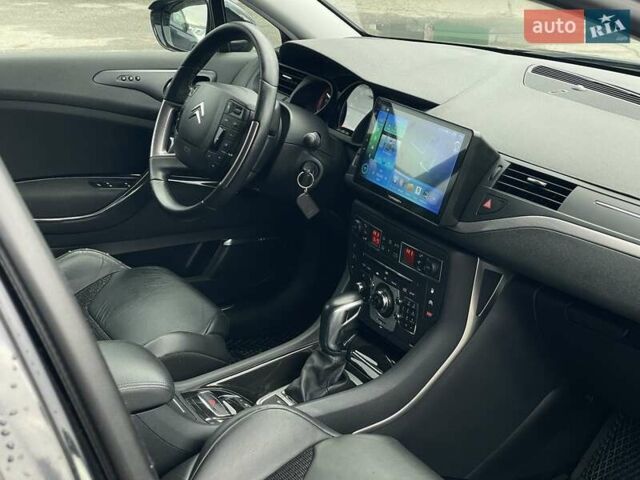 Чорний Сітроен С5, об'ємом двигуна 2.18 л та пробігом 279 тис. км за 9490 $, фото 18 на Automoto.ua