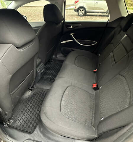 Чорний Сітроен С5, об'ємом двигуна 1.56 л та пробігом 332 тис. км за 7300 $, фото 14 на Automoto.ua