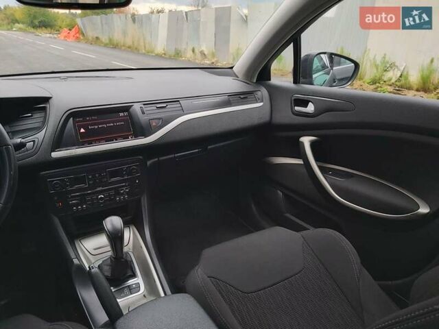 Черный Ситроен С5, объемом двигателя 1.6 л и пробегом 168 тыс. км за 6150 $, фото 25 на Automoto.ua