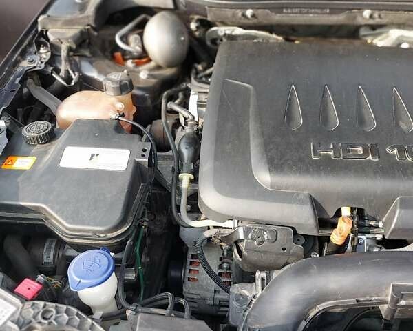 Ситроен С5 2012 в Хотине на Automoto.ua Черный Ситроен С5, объемом двигателя 2.2 л и пробегом 212 тыс. км за 11200 $, фото 15 на Automoto.ua