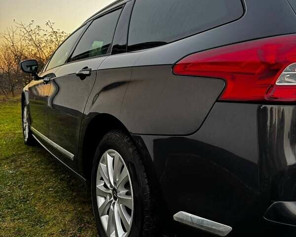 Чорний Сітроен С5, об'ємом двигуна 1.6 л та пробігом 248 тис. км за 7200 $, фото 2 на Automoto.ua