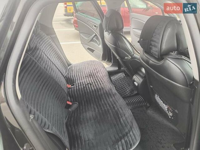 Черный Ситроен С5, объемом двигателя 2 л и пробегом 248 тыс. км за 8500 $, фото 5 на Automoto.ua