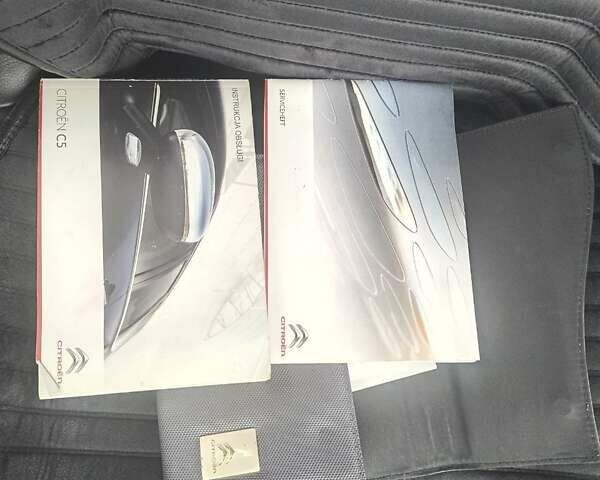 Черный Ситроен С5, объемом двигателя 2 л и пробегом 248 тыс. км за 8500 $, фото 13 на Automoto.ua