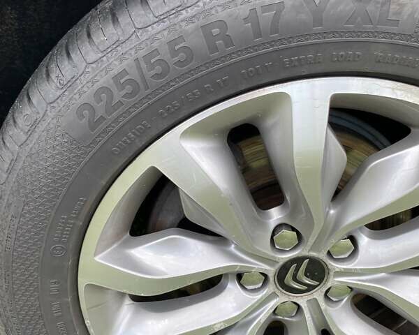 Черный Ситроен С5, объемом двигателя 1.6 л и пробегом 201 тыс. км за 8700 $, фото 22 на Automoto.ua