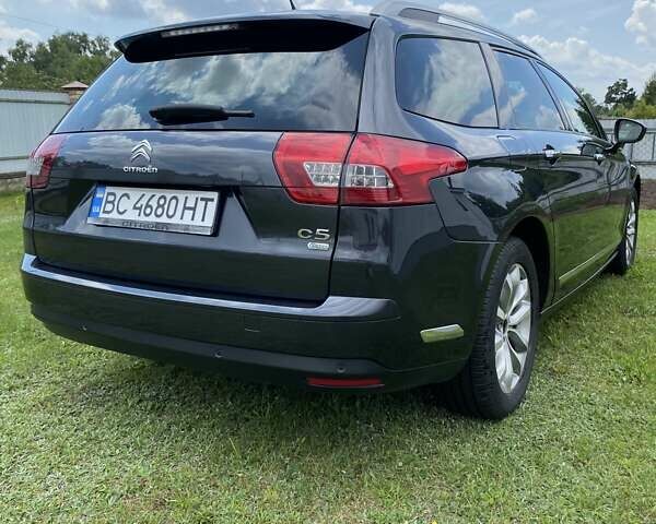 Черный Ситроен С5, объемом двигателя 1.6 л и пробегом 201 тыс. км за 8700 $, фото 7 на Automoto.ua