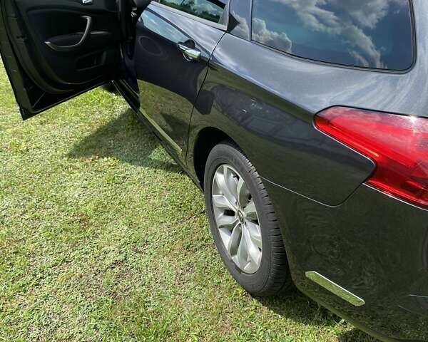 Черный Ситроен С5, объемом двигателя 1.6 л и пробегом 201 тыс. км за 8700 $, фото 12 на Automoto.ua