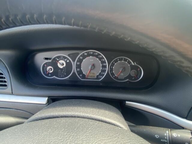 Черный Ситроен С5, объемом двигателя 2 л и пробегом 235 тыс. км за 4000 $, фото 1 на Automoto.ua