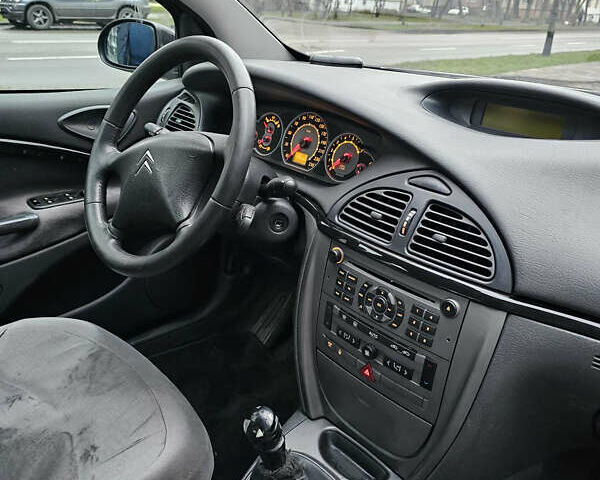 Коричневый Ситроен С5, объемом двигателя 2 л и пробегом 260 тыс. км за 2400 $, фото 15 на Automoto.ua