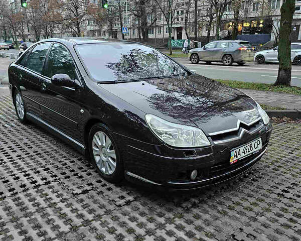 Коричневый Ситроен С5, объемом двигателя 2 л и пробегом 260 тыс. км за 2400 $, фото 1 на Automoto.ua