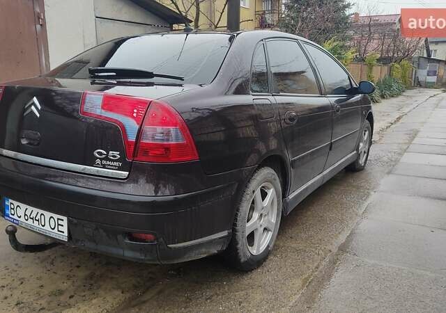 Ситроен С5 2007 в Яворове на Automoto.ua Коричневый Ситроен С5, объемом двигателя 2 л и пробегом 389 тыс. км за 4700 $, фото 1 на Automoto.ua