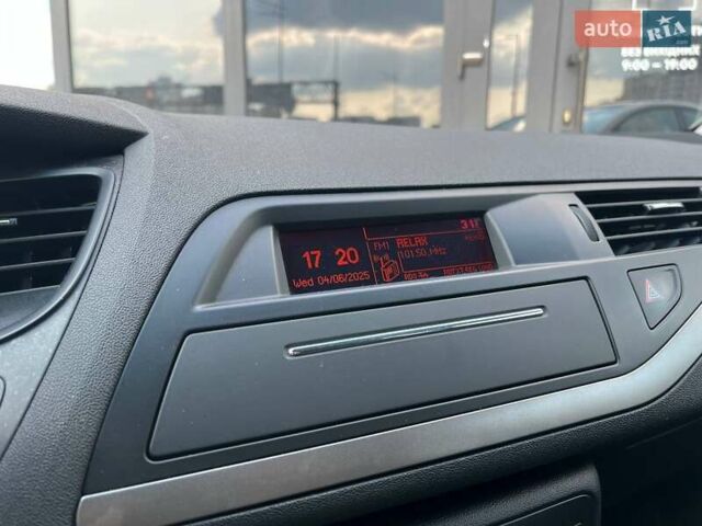 Коричневий Сітроен С5, об'ємом двигуна 1.6 л та пробігом 208 тис. км за 6690 $, фото 22 на Automoto.ua