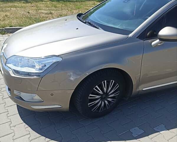 Коричневый Ситроен С5, объемом двигателя 2 л и пробегом 294 тыс. км за 7200 $, фото 14 на Automoto.ua