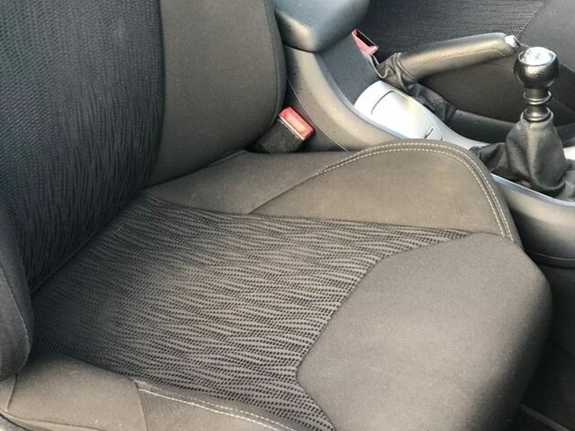 Коричневый Ситроен С5, объемом двигателя 2 л и пробегом 231 тыс. км за 6100 $, фото 20 на Automoto.ua