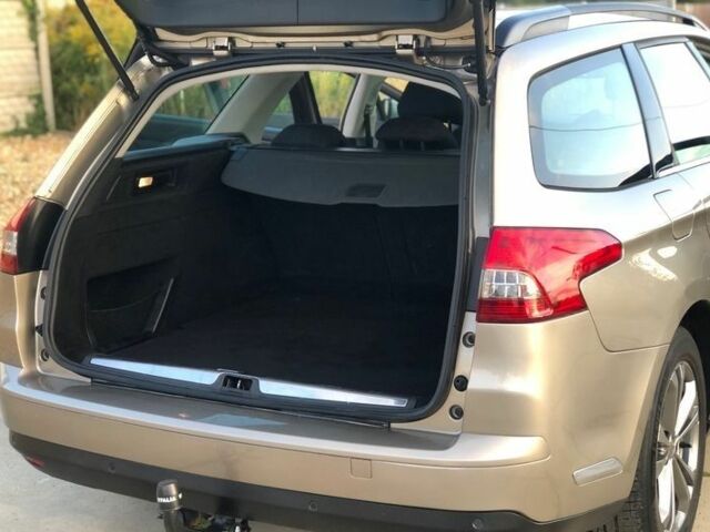 Коричневый Ситроен С5, объемом двигателя 2 л и пробегом 231 тыс. км за 6100 $, фото 21 на Automoto.ua