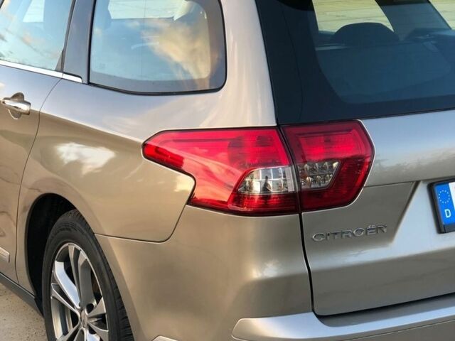 Коричневый Ситроен С5, объемом двигателя 2 л и пробегом 231 тыс. км за 6100 $, фото 3 на Automoto.ua