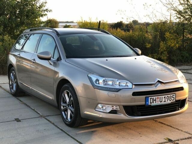 Коричневый Ситроен С5, объемом двигателя 2 л и пробегом 231 тыс. км за 6100 $, фото 9 на Automoto.ua