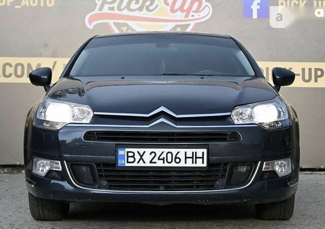 Сітроен С5, об'ємом двигуна 1.6 л та пробігом 220 тис. км за 6500 $, фото 7 на Automoto.ua
