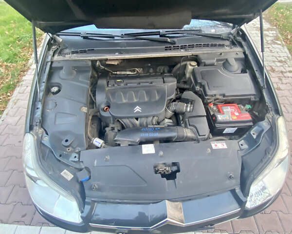 Ситроен С5, объемом двигателя 2 л и пробегом 230 тыс. км за 5300 $, фото 16 на Automoto.ua