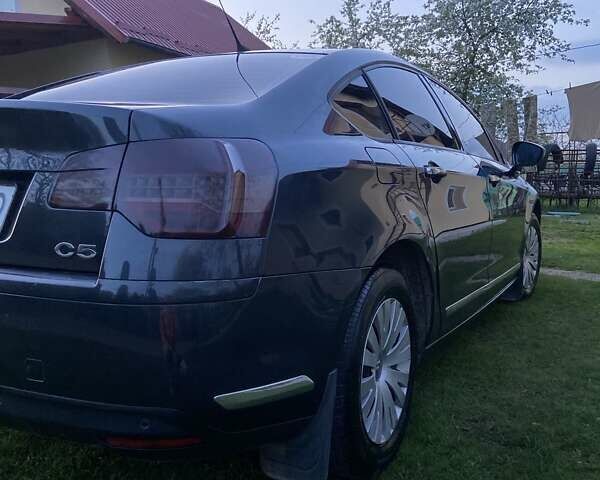 Ситроен С5, объемом двигателя 1.6 л и пробегом 300 тыс. км за 5650 $, фото 22 на Automoto.ua