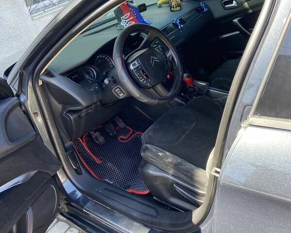 Ситроен С5, объемом двигателя 1.6 л и пробегом 300 тыс. км за 5650 $, фото 24 на Automoto.ua