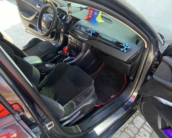 Ситроен С5, объемом двигателя 1.6 л и пробегом 300 тыс. км за 5650 $, фото 33 на Automoto.ua