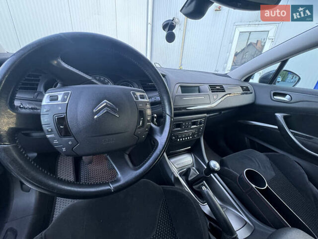 Сітроен С5, об'ємом двигуна 1.6 л та пробігом 270 тис. км за 6000 $, фото 8 на Automoto.ua