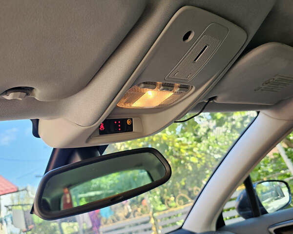 Сітроен С5, об'ємом двигуна 3 л та пробігом 320 тис. км за 8250 $, фото 9 на Automoto.ua