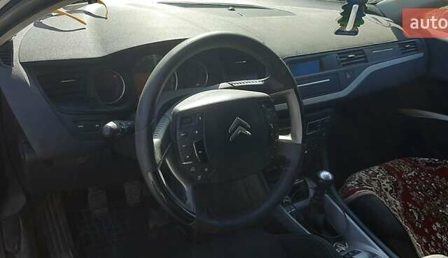 Сітроен С5, об'ємом двигуна 2 л та пробігом 320 тис. км за 5899 $, фото 9 на Automoto.ua