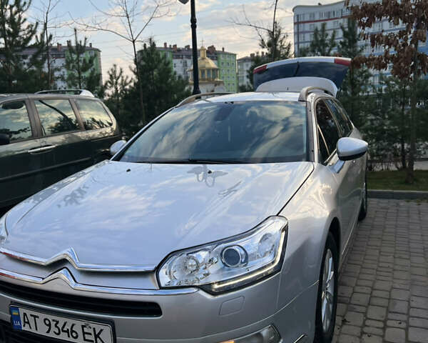 Сітроен С5, об'ємом двигуна 1.6 л та пробігом 265 тис. км за 8000 $, фото 4 на Automoto.ua