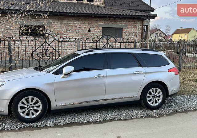 Сітроен С5, об'ємом двигуна 1.6 л та пробігом 265 тис. км за 8000 $, фото 6 на Automoto.ua