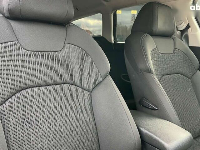 Сітроен С5, об'ємом двигуна 1.6 л та пробігом 234 тис. км за 7400 $, фото 21 на Automoto.ua