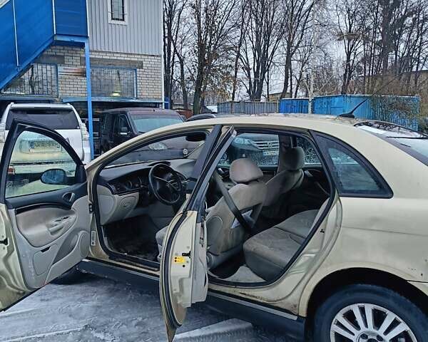 Жовтий Сітроен С5, об'ємом двигуна 2 л та пробігом 246 тис. км за 2750 $, фото 9 на Automoto.ua