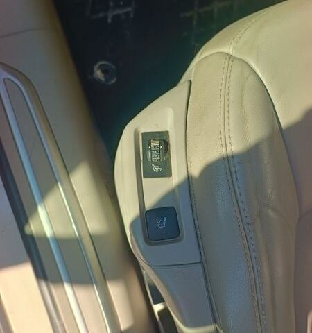 Жовтий Сітроен С5, об'ємом двигуна 2.18 л та пробігом 247 тис. км за 7900 $, фото 16 на Automoto.ua