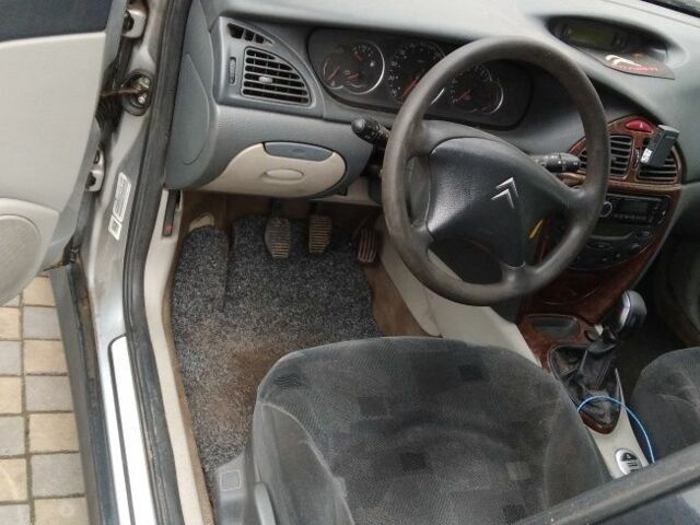 Сірий Сітроен С5, об'ємом двигуна 2 л та пробігом 340 тис. км за 2854 $, фото 5 на Automoto.ua