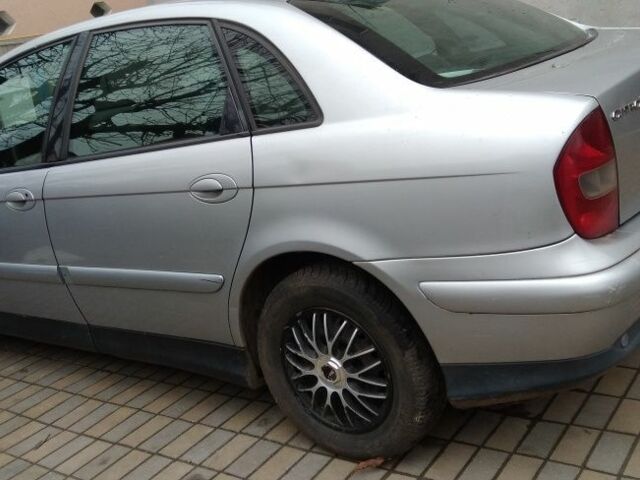 Сірий Сітроен С5, об'ємом двигуна 2 л та пробігом 340 тис. км за 2854 $, фото 2 на Automoto.ua